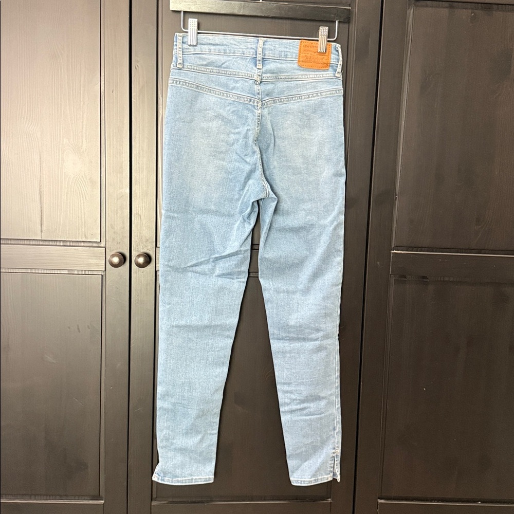 Rare !Levi Mile High Super Skinny Jeans - image 2